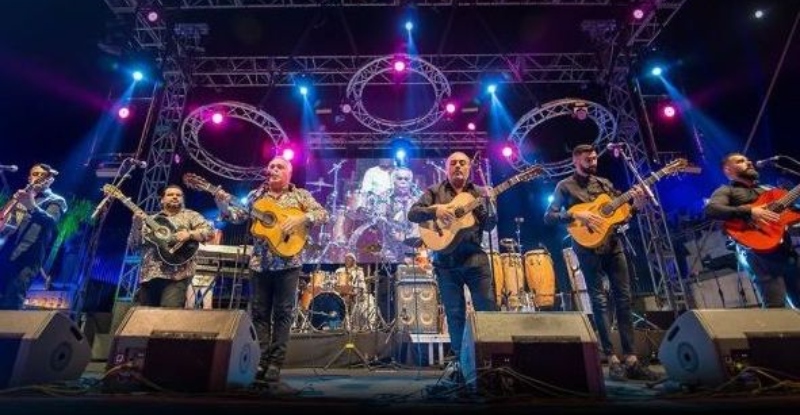 The Gipsy Kings feat Andre Reyes